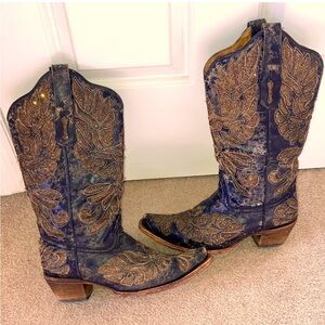 Embroidered Western Boots - Blue and Gold